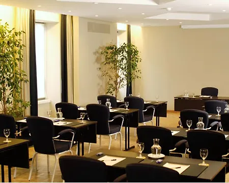 Nh Sint Pieters Hotel Gent